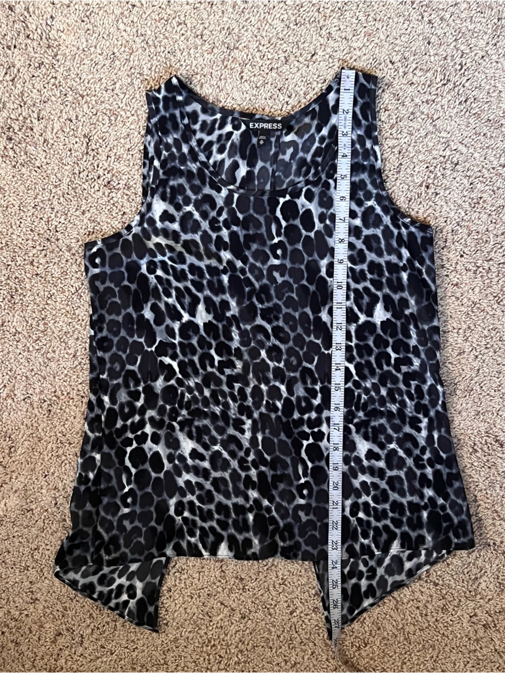 EXPRESS Black, White & grey Leopard Print Women's Tank Top - Picture 6 of 6